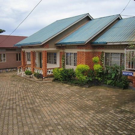 Keba Inn Lyamutundwe Luaran gambar
