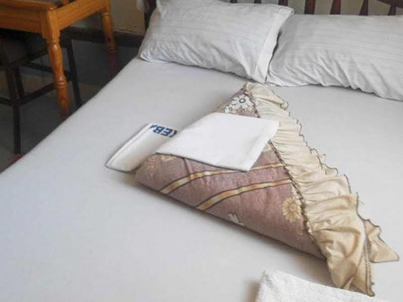 Keba Inn Lyamutundwe Luaran gambar