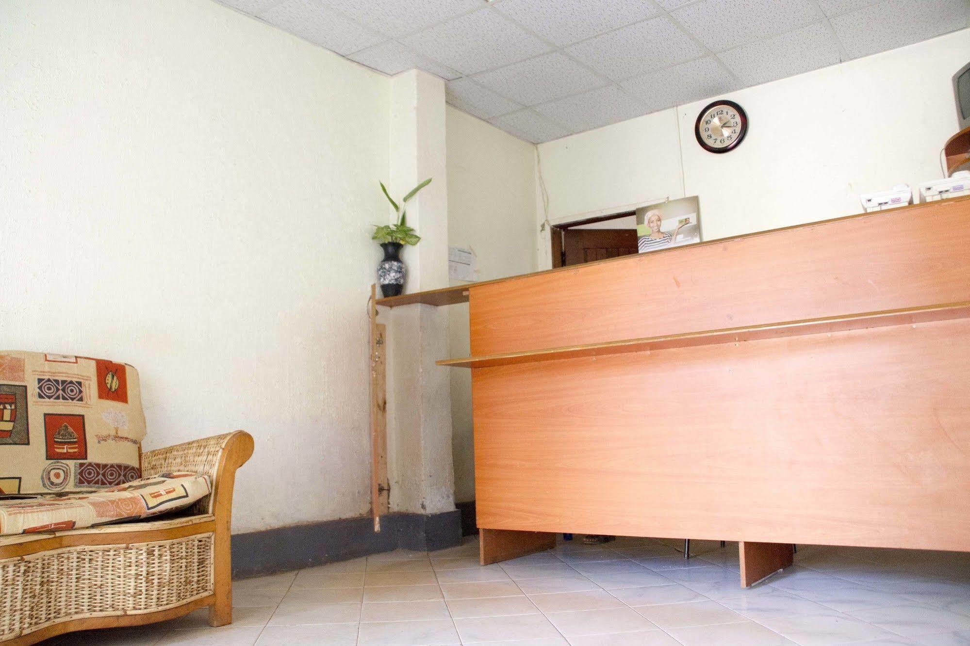 Keba Inn Lyamutundwe Luaran gambar